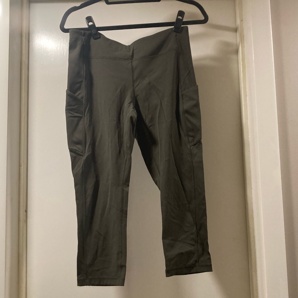 Lululemon Speed Up Tight 21” Cropped